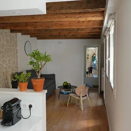 Maison De Avec Sa Cour Au Calme A 1min De La Pace Stanislas *