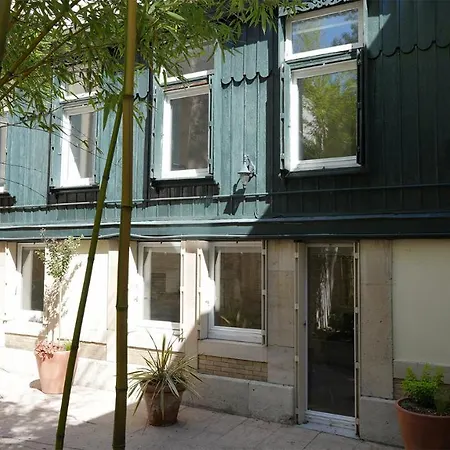 Appartement Maison De Avec Sa Cour Au Calme A 1min De La Pace Stanislas Nancy