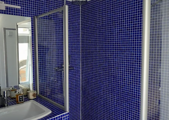 Maison De Avec Sa Cour Au Calme A 1min De La Pace Stanislas * Нанси