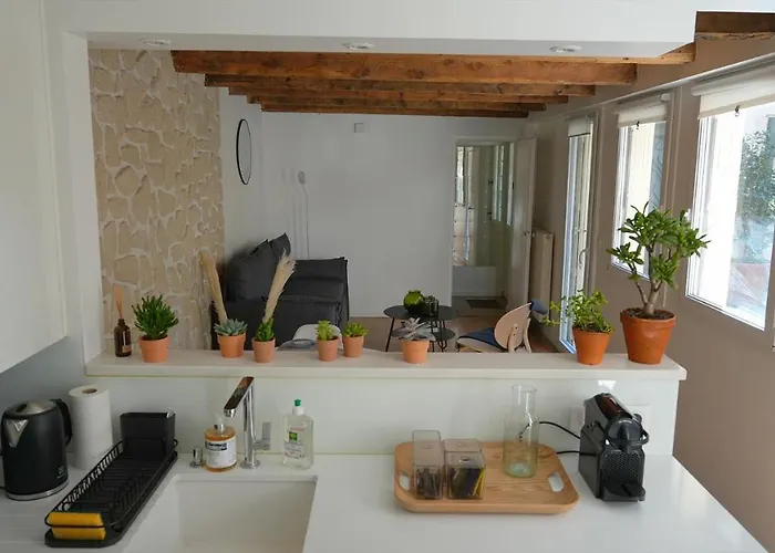 Apartment Maison De Avec Sa Cour Au Calme A 1min De La Pace Stanislas